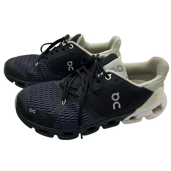 On Cloud Women's Cloudflyer Helion Cloudtec Swiss Engineering Shoes Size 8 - Picture 1 of 6